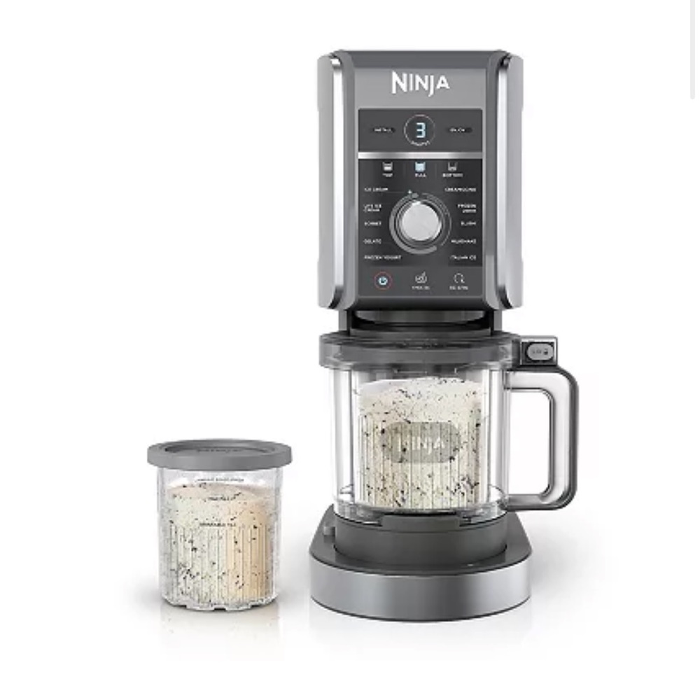 Ninja CREAMi Deluxe 11-in-1 Ice Cream &
Frozen Treat Maker